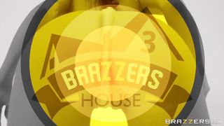 Секс челленджи и анальные групповухи на съемках реалити-шоу Brazzers House