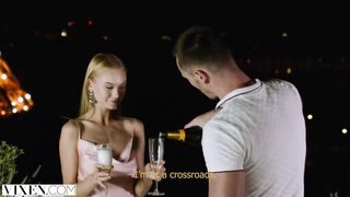 Анальный секс украинской студентки и владельца художественной галереи