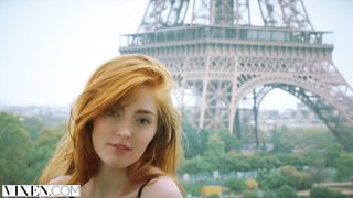 Муж с женой уговорили на секс втроем русскую студентку в Париже