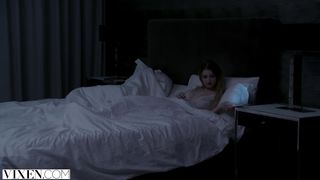 Шантажирует жену друга видео с изменой и склоняет к грубому сексу