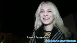 Голубоглазая россиянка повелась на бабло и трахнулась с пикапером на камеру