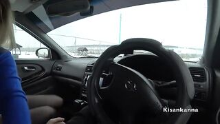 Горловой минет и вылизывание яиц похотливой пассажиркой в Москве