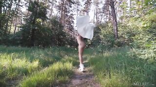 Эротическое соло грудастой украинки на пути в карпатский санаторий
