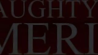 Подруга сестры лишает девственности задрота в очках
