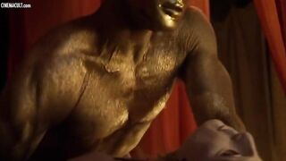 Нарезка с голыми актрисами и сценами секса из сериала «Спартак»