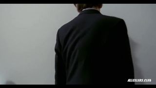 Голая Анисе Альвина в откровенных сценах из триллера «Постепенные изменения удовольствия»