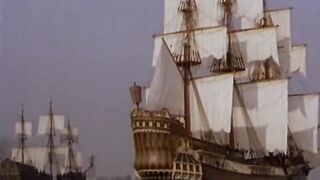 Групповухи в трактире и на корабле в старом порно о пиратах