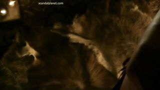 Эрин Каммингс горячо трахается со Спартаком в сериале