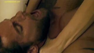 Ирина Воронина с голыми сиськами в киношной сцене секса