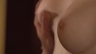 От плохого секса к оргазмам: подборка постельных сцен Эшлинн Йенни в «Подчинении»