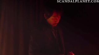 Все сцены секса Александра Даддарио в сериале «Все оттенки Токио»