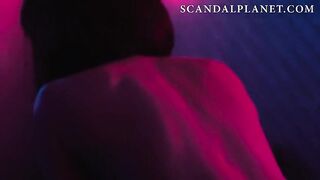 Райли Воулкел в подборке секса и стриптиза из кино
