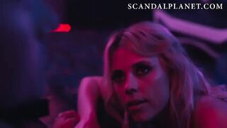 Райли Воулкел в подборке секса и стриптиза из кино