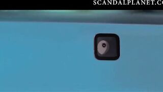 Звезда «Дивергента» Шейлин Вудли в подборке секса из кино