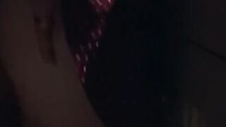 Мужчина взял Кристину Хендрикс в платье в уборной в сериале