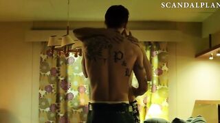 Постельная сцена Джессики Грабовски с татуированным уголовником
