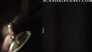 Аннали Эшфорд симулирует оргазм, экспериментально трахаясь в сериале