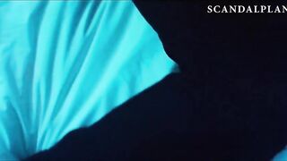 Красивая сцена секса Брэдли Купера и Леди Гаги