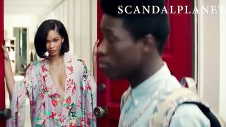 Шанель Имам светит сиськами в халате и голая купается в бассейне