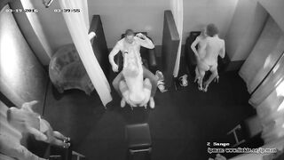 Приватный танец трех стриптизерш в вип-комнате на скрытую камеру