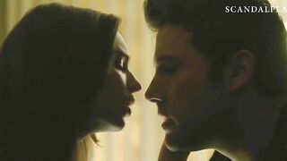 Ben Affleck нырнул между сисек любовницы Emily Ratajkowski в «Исчезнувшей»