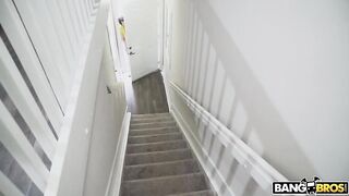 Волшебное масло отчима возбуждает грудастую падчерицу Кристал Чейз