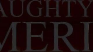 Сиськастая блонда Хлоя Сюрреал соблазнила парня подруги после тренировки
