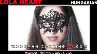 Худышка в маске Лола Харт подставила очко под стоячий хуй Вудмана