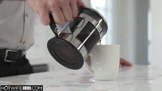 Рамон Номар исполняет супружеский долг с женой Дикси Джуэл на 5+