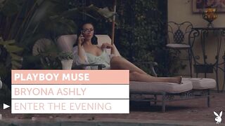 Томный вечер у бассейна с очаровательной брюнеткой из Playboy Брионой Эшли
