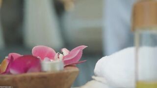 Красивые ножки белоруски Матти оказались в сперме массажиста-футфетишиста