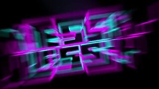 Сексуальная брюнетка Райан Рид обожает быструю езду на твердых членах