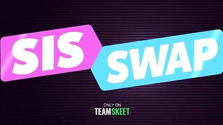 Свингерский секс обмен по-соседски с Коко Лавлок и Теодорой Дэй