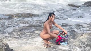 Эротическая прогулка на пляже с латиноамериканкой Кэтрин Родригес