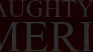 Показ нижнего белья от Ройс Свеллс спровоцировал мужа подруги на измену