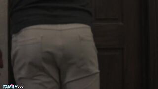 Блондинка Лекси Лор открыла для себя запретный секс со сводным братом