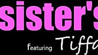 Развратница Тиффани Татум поменяла вибратор на большой хуй сводного брата