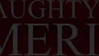 Женатый массажист сделал внутривагинальный массаж Конни Периньон