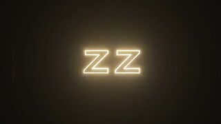 Кейран Ли замочил свой длинный хуй во влажной киске брюнетки Ванны Бардо