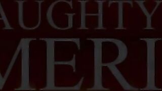 Кулинар Джеймс Энджел наполнил кремом пирожок белокурой Джилл Тейлор