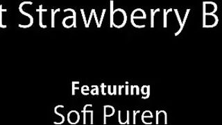 Рыжая кудряшка из Подмосковья Софи Пурен развлекается с резиновым членом