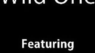 Игривое настроение чувствительной Софи Пурен выливается в мастурбацию