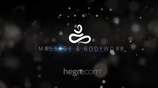 Продолжительный фантастический массаж большого члена от красотки Истар