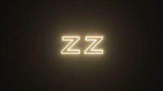 Две красотки в купальниках заливают сквиртом большой член Мика Блю