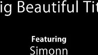 Ароматы весеннего букета побудили крошку Саймонн заняться мастурбацией