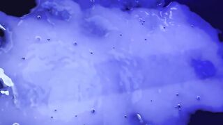 Азиатка Эмири Момота родила от монстра после глубоких проникновений щупалец