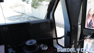 Студентка без проездного Майра Гласфорд расплатилась сексом с водителем