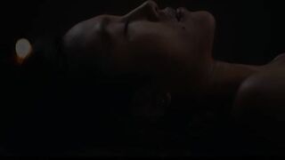 Лесби Рэй Лил Блэк воскресила Мэй Тай используя инопланетного слизняка