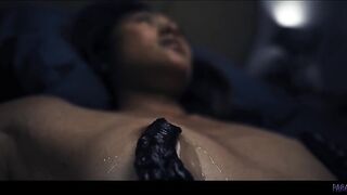 Слизняки из космоса заполнили вагину парализованной азиатки Мэй Тай