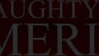 Жена Элла Риз объединилась с подругами для группового траха с мужем